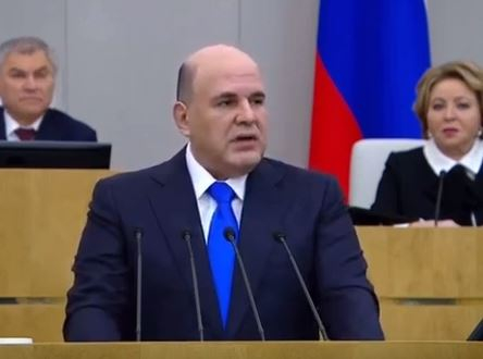 Михаил Мишустин высказался о продолжении программ по ремонту дорог