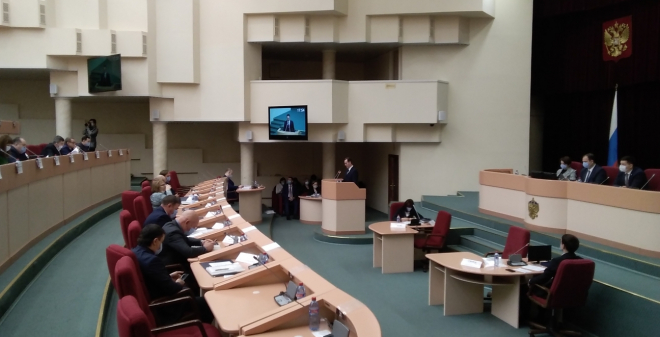 Депутаты городской Думы внесли изменения в бюджет Саратова