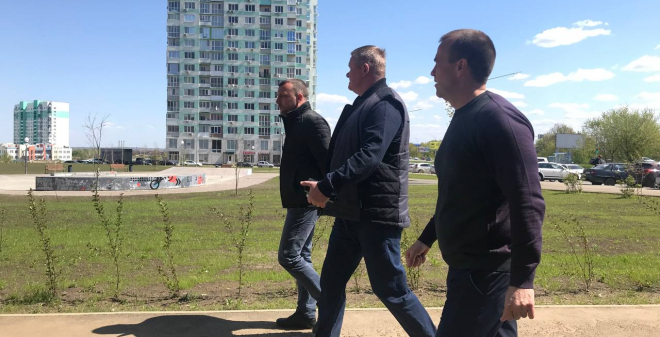В поселке Юбилейный появилась новая дорога к возведенной поликлинике