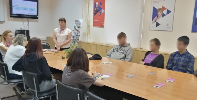 С саратовскими подростками проходят беседы в рамках оперативно-профилактического мероприятия «Защита»