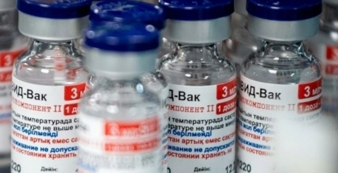 Глава региона подчеркнул необходимость ускорить вакцинацию к началу учебного процесса