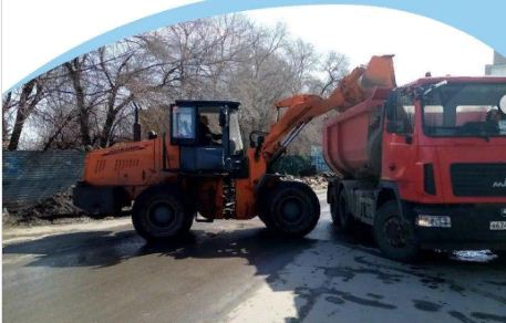 В выходные дни во всех районах города велись активные работы по благоустройству
