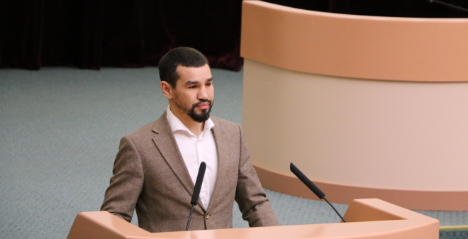 «Поступок скверный»: саратовский депутат-боксер осудил нападение на председателя УИК