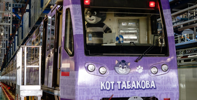 В честь юбилея Олега Табакова запущен тематический поезд в московском метро