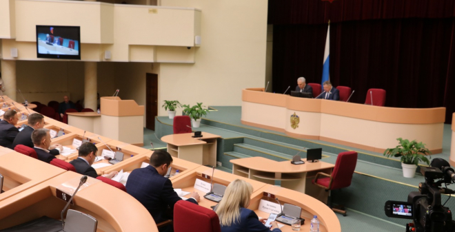 В областной Думе появится Совет по социальной защите граждан и поддержке экономики в условиях санкций 