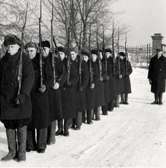 Уроки истории. Все – на защиту Родины!