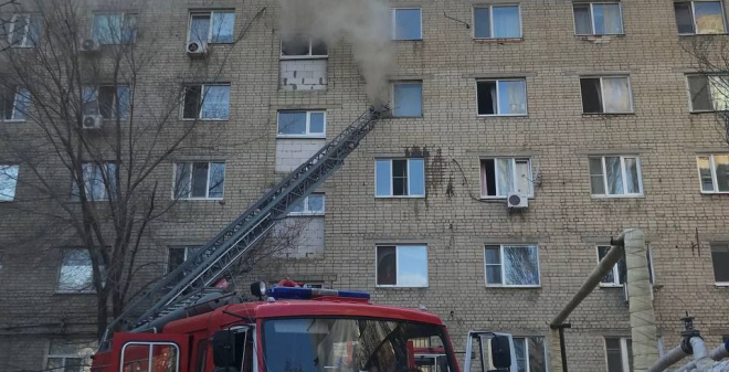 4 взрослых и 5 детей будут размещены во временном жилье после пожара в общежитии на Соколовогорской