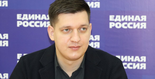 Депутат гордумы возьмет на контроль вопрос демонтажа футбольных ворот, которые упали на ребенка