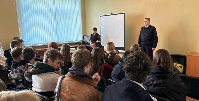 Правоохранители провели профилактическую беседу о вреде наркотиков