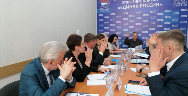 «Единая Россия» определилась со своим кандидатом на должность председателя Энгельсского собрания депутатов