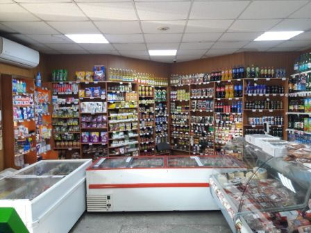 Сотрудниками полиции  выявлен факт реализации алкогольной продукции в период ограничения времени