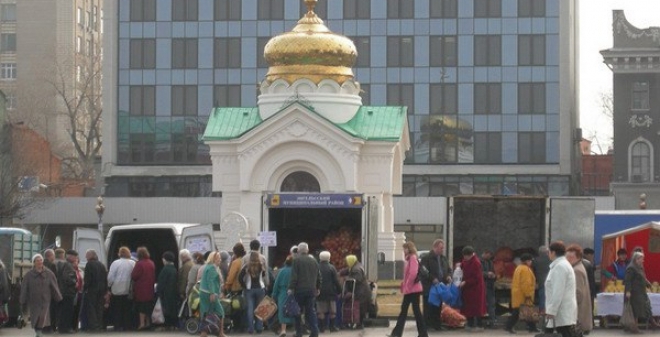 Саратовцев приглашают на Театральную площадь за сладостями и кондитерскими изделиями