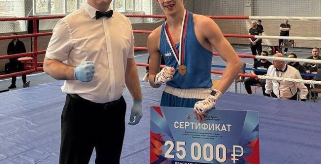 Иван Черезов - бронзовый призер Всероссийских соревнований по боксу