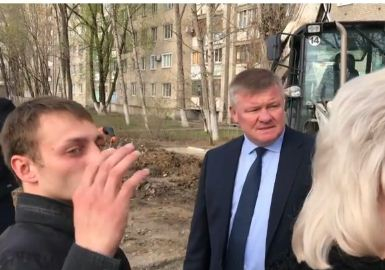 Михаил Исаев лично контролирует ремонт дорог и пешеходных зон