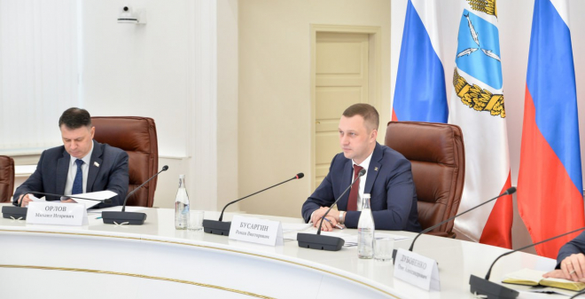 Лучший студенческий отряд получит переходящее знамя губернатора