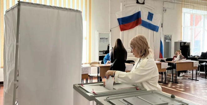 1610 избирательных участков открылись во второй день голосования на выборах в Саратовской области