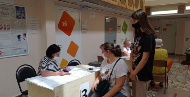 Жители Саратова делятся своими впечатлениями об участии в предварительном голосовании