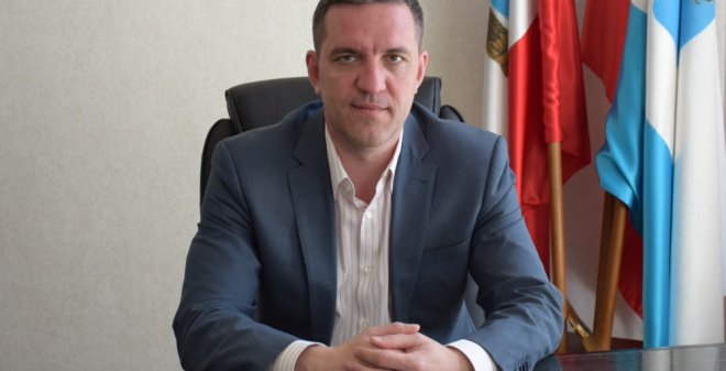 Александр Бурмак призвал принять меры по отношению к перевозчику и водителю, высадившему ребенка из общественного транспорта