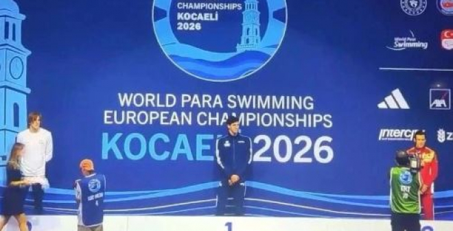 Саратовский пловец Денис Тарасов завоевал бронзовую медаль на чемпионате Европы