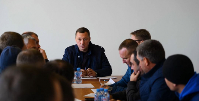 Роман Бусаргин провел планерку на строительной площадке противотуберкулезного диспансера