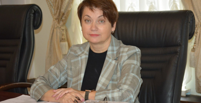 Елена Злобнова: В местах работы платных парковок принцип «паркуюсь как хочу» сошел на нет