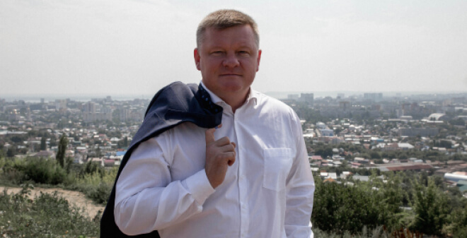 Глава Саратова Михаил Исаев поздравил жителей с Днем города
