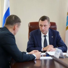 Лев Воронин и Роман Бусаргин обсудили перспективы развития гандбола в регионе