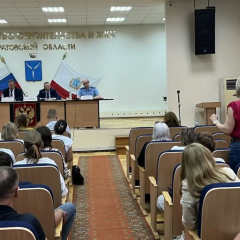 В Минстрое прошла встреча с пайщиками недостроенных домов в «Авиаторе»