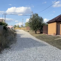 Панков с жителями следит за качеством ремонта дорог в Красноармейске