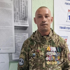На одном из избирательных участков Балаково в голосовании принял участие участник СВО Алексей Аксёнов
