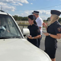На федеральной автодороге регионального центра прошла тематическая акция Безопасная дорога