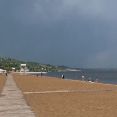 Игорь Молчанов проверил готовность городских пляжей к купальному сезону
