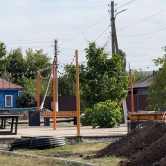 Депутат Госдумы Николай Панков посетил стройплощадку будущего места отдыха в Аткарске