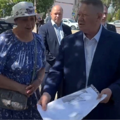 Панков с жителями Балашова проконтролируют благоустройство сквера