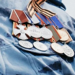 Игорь Молчанов поздравил ветеранов боевых действий с праздником
