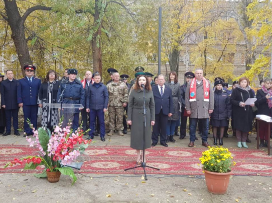 Юлия Литневская поздравила первокурсников Губернаторского колледжа с принесением кадетской клятвы