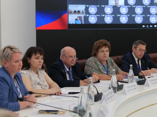 Представители регионов ПФО обсудили в Саратове развитие архивного дела