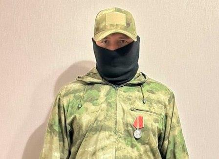 Президент наградил саратовского участника СВО медалью Суворова