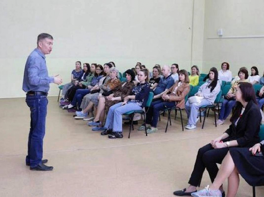 На территории области продолжает работу «Школа родительского мастерства»