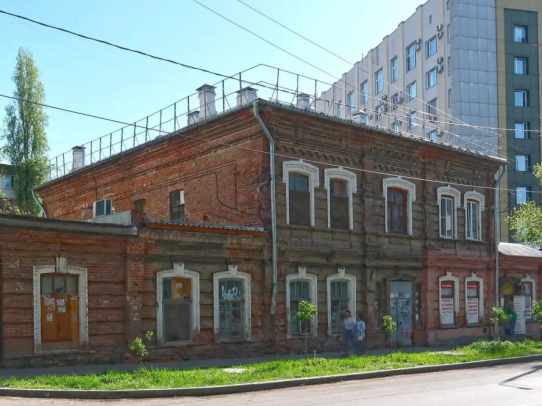 Дом со стеклоблоками Фальконье стал новым объектом культурного наследия муниципального значения
