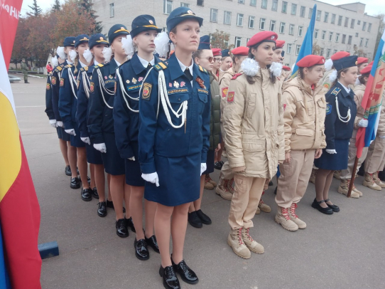 Девушки-юнармейцы представили Саратовскую область во Всероссийской военно-патриотической игре