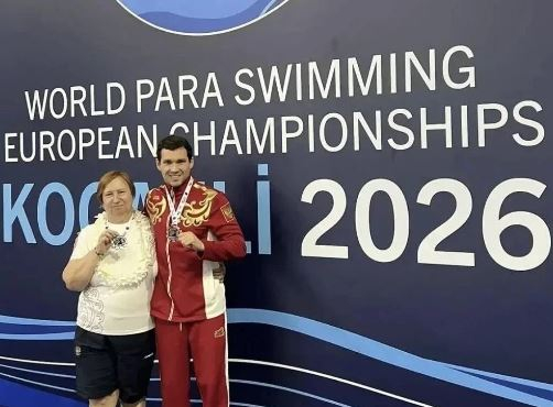 Денис Тарасов стал серебряным призером на чемпионате Европы