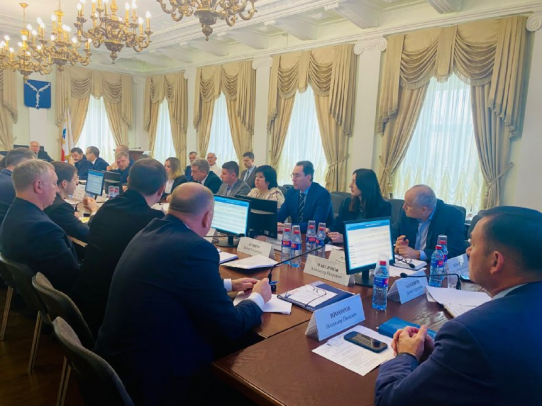 Лада Мокроусова провела совещание по благоустройству