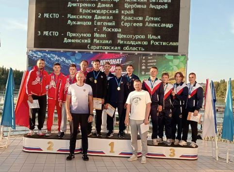 Саратовские гребцы — на пьедестале чемпионата России