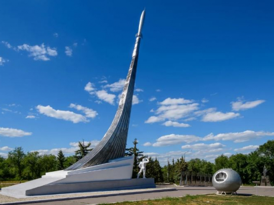 День космонавтики. Лада Мокроусова поздравила саратовцев с праздником