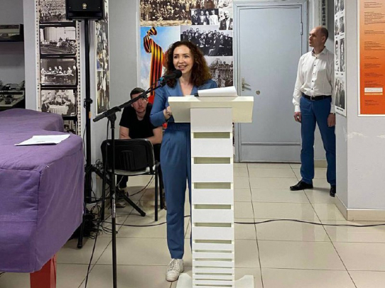 Юлия Литневская приняла участие в патриотической акции «Диктант Победы» партии «Единая Россия»