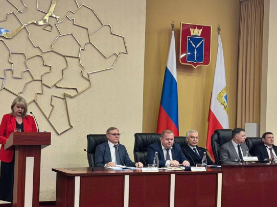 На оплату труда работников бюджетной сферы направят около 73 млрд рублей