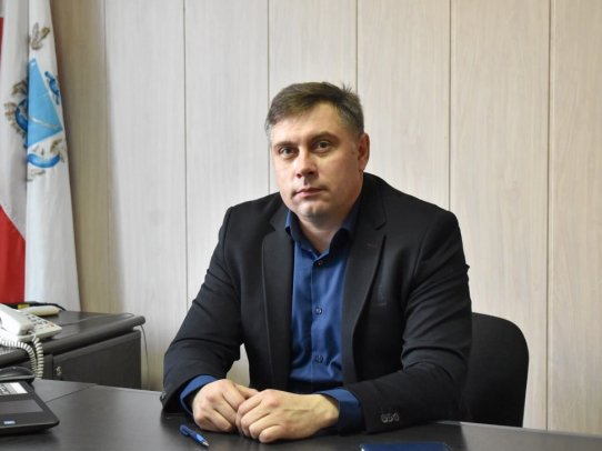 Временно исполняющим полномочия главы Аткарского района назначен Андрей Глухов