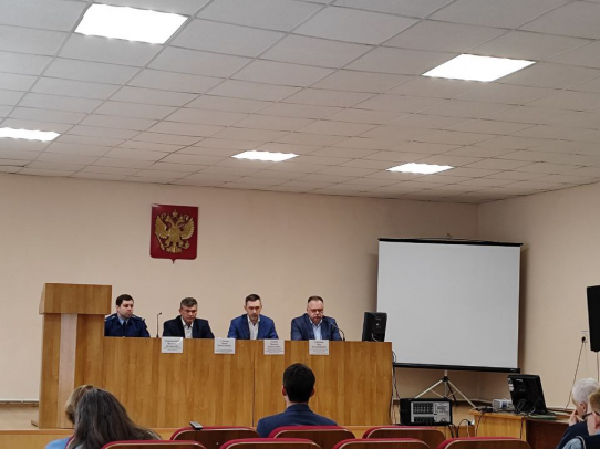 Администрация продолжит диалог с предпринимателями с Сенного рынка