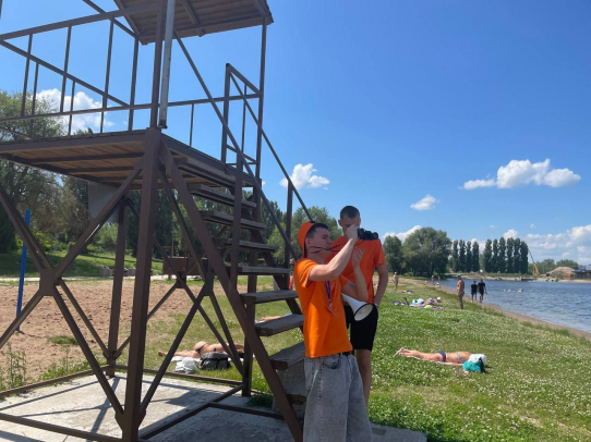 Студенты-спасатели отработали действия при ЧС на воде